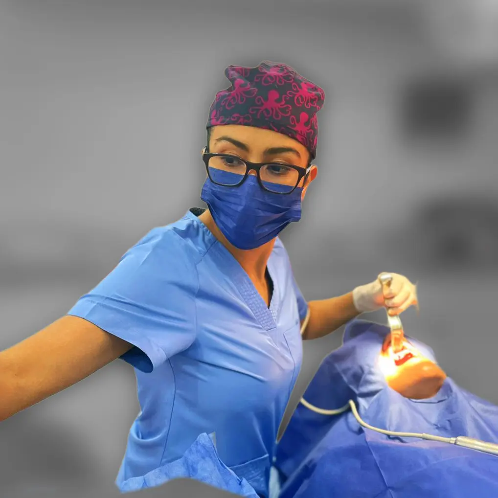 Dra. Jakeline Inveet Salinas de Oral and Facial Care